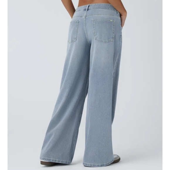 3040 NWT Halara Flex Asymmetric Low Rise Zipper Pockets Baggy Wide Leg Medium - Picture 2 of 8